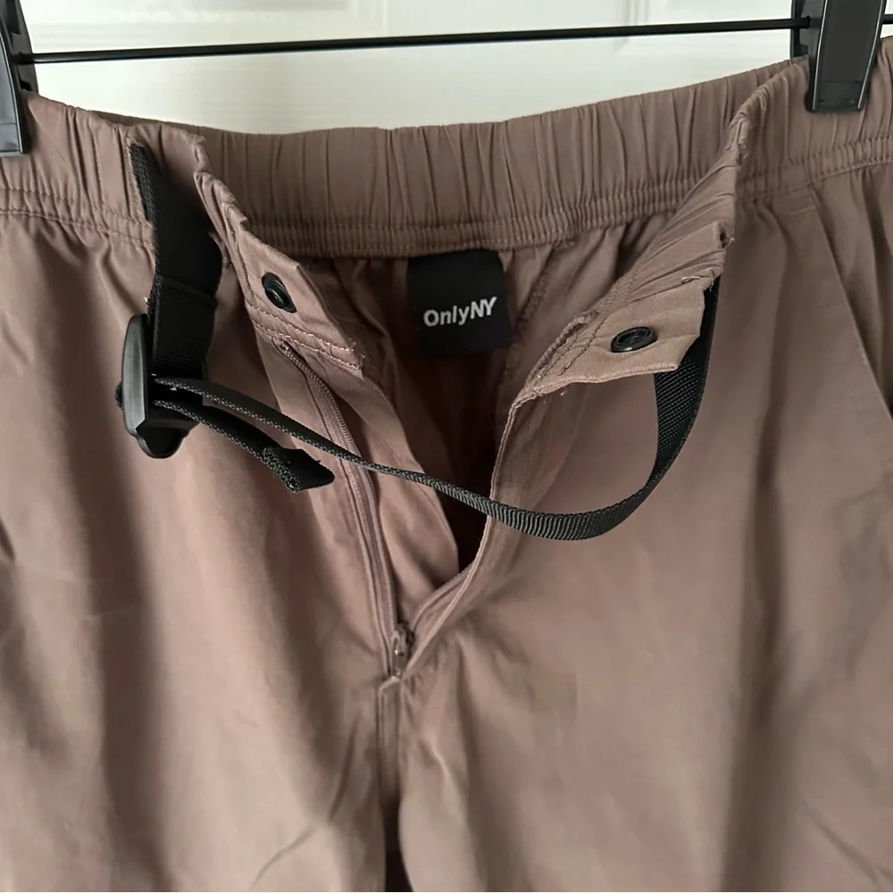 Only NY Brown Shorts Elastic Waistband Integral Belt - Picture 6 of 7